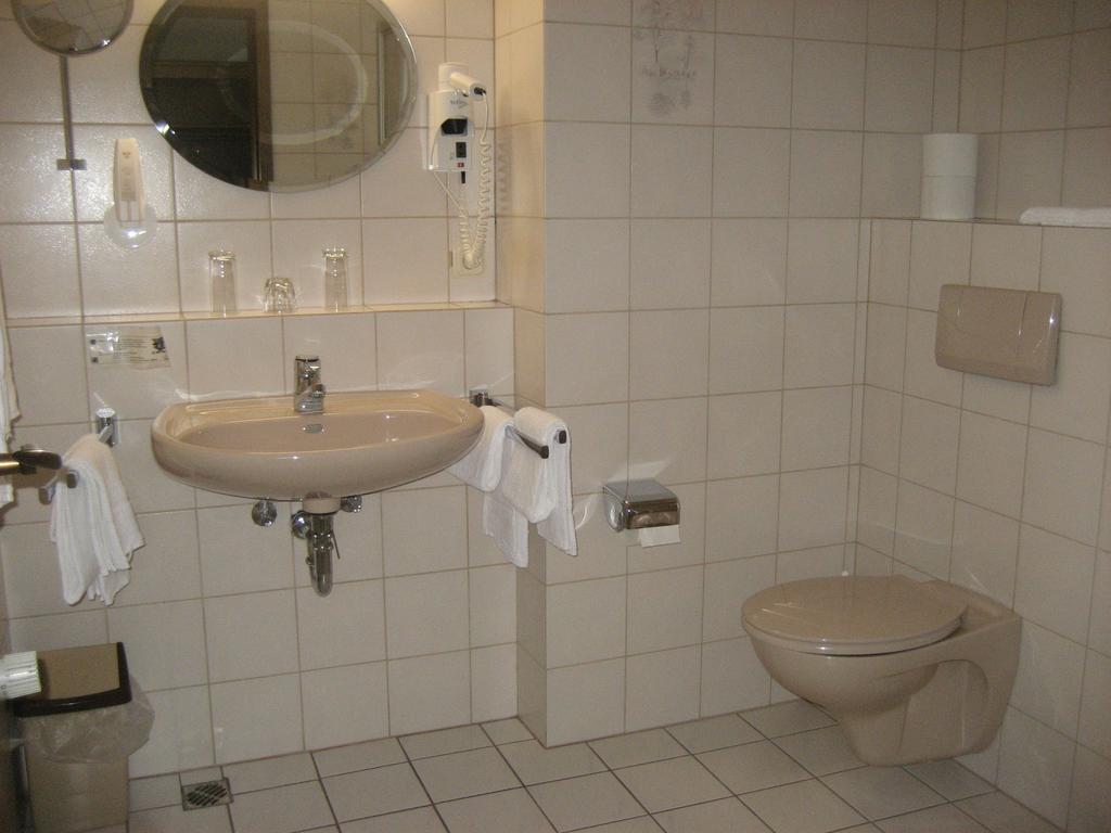 Hotel Kramer Lennestadt Szoba fotó